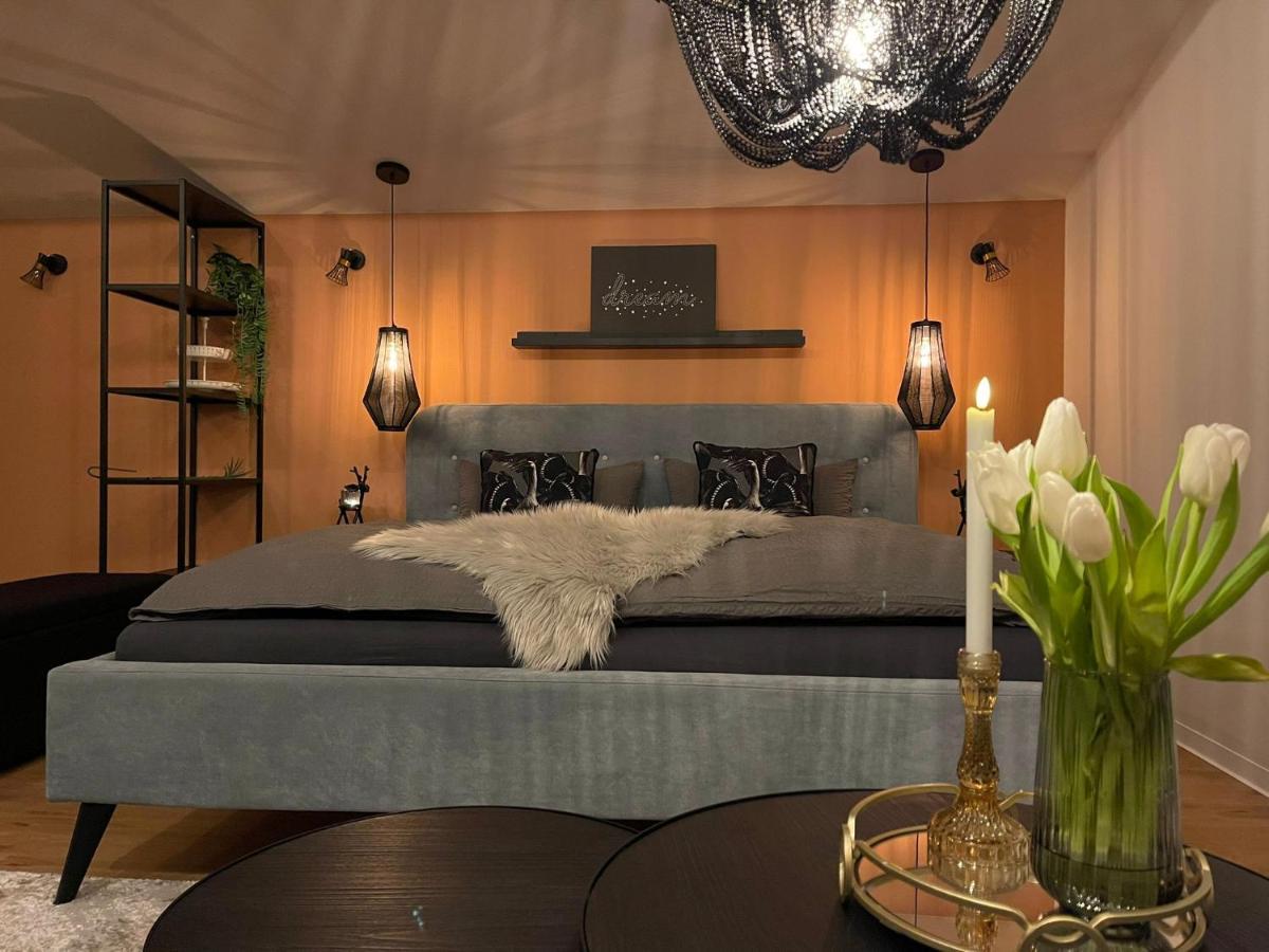 Stay At Smilla - Boutique Apartments Mit Kueche - Parken - Klima - Netflix - Waschmaschine Wiesbaden Exterior foto